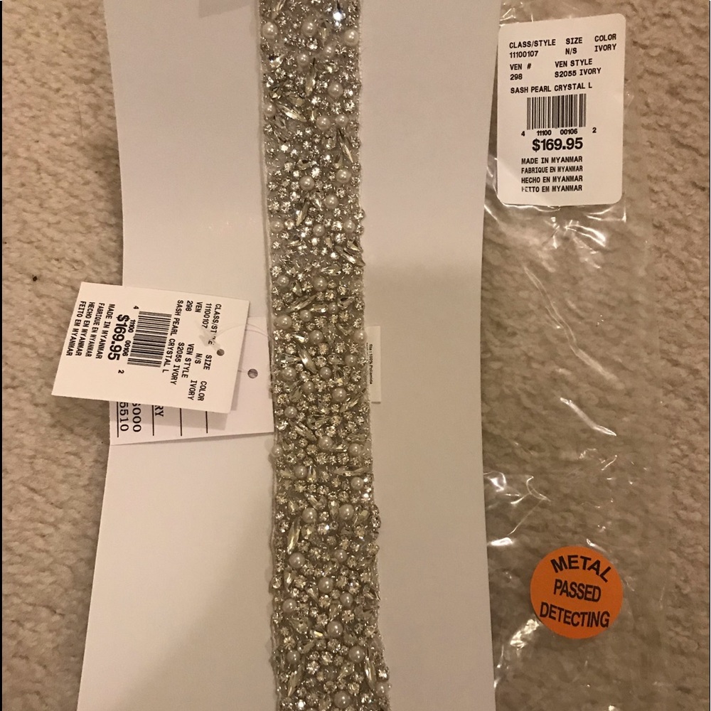 Bride Wedding rhinestone & pearl belt! 👰🏼💍💎